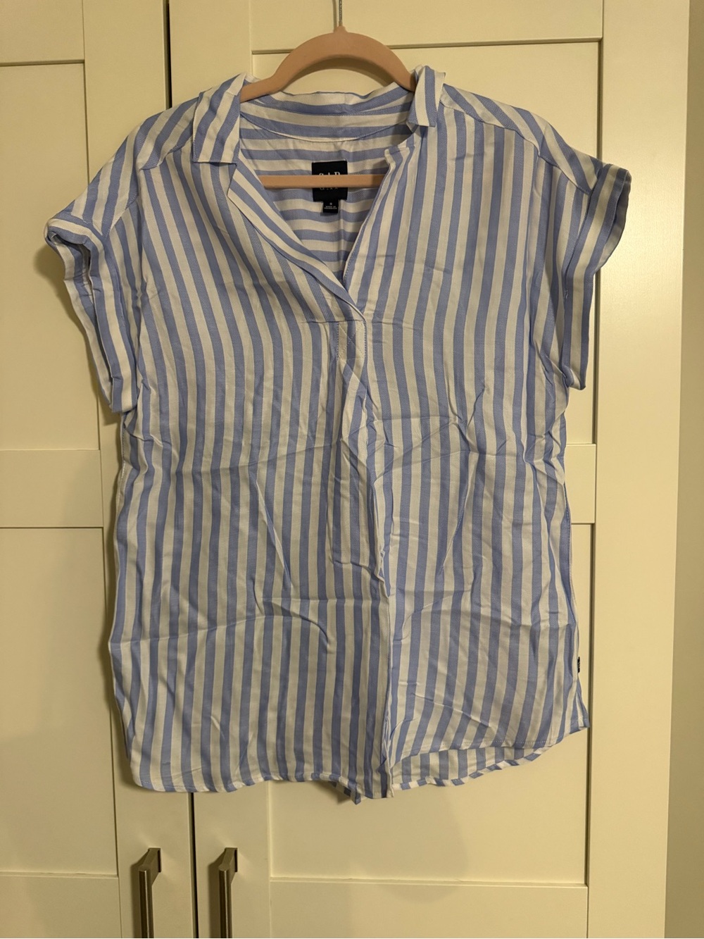 GAP Blue and White Vertical Stripe Button-Down Shirt